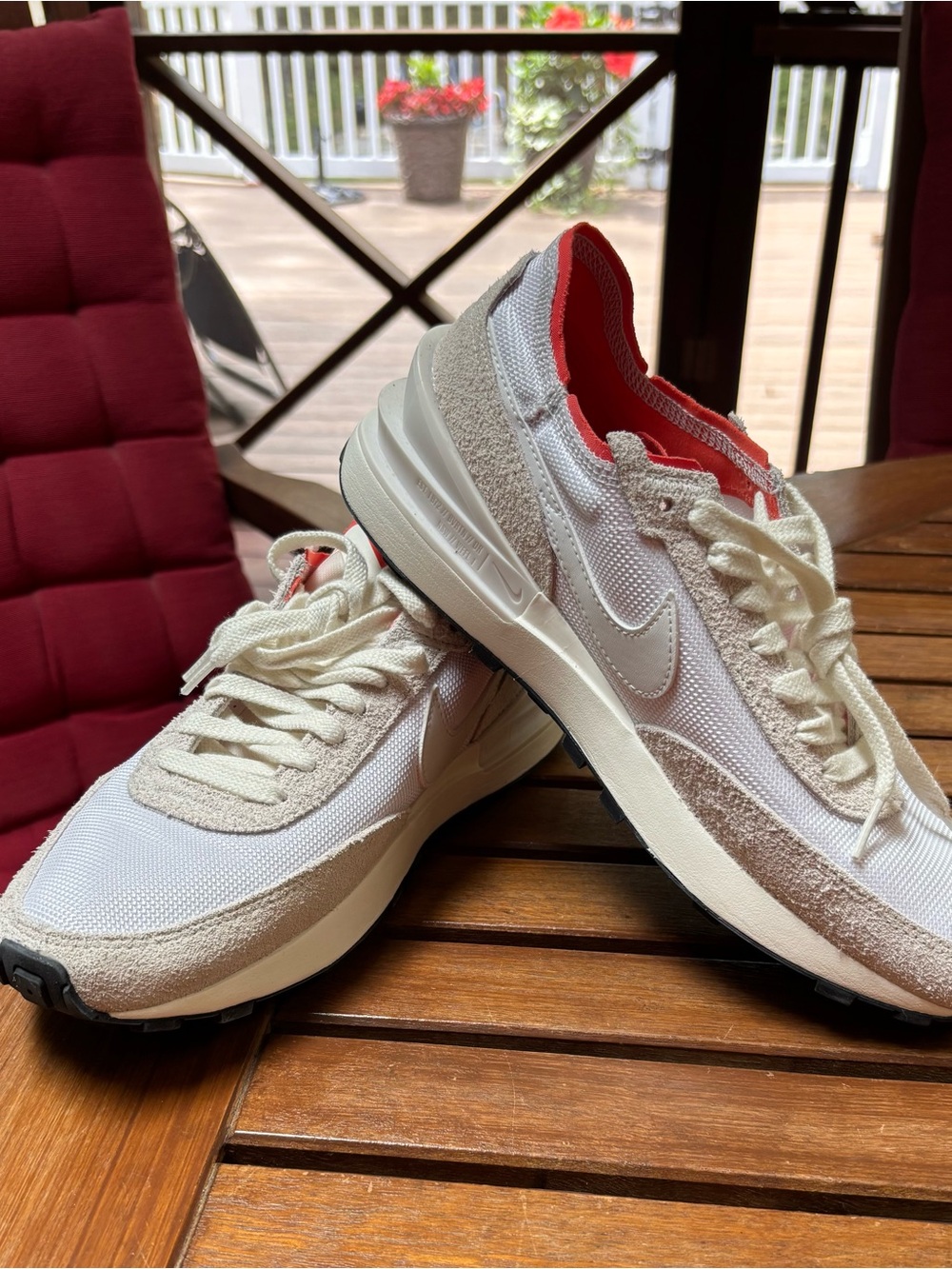 Nike Women's Waffle One Vintage Low White Picante Sneakers DX2929-101 - Size 9.5